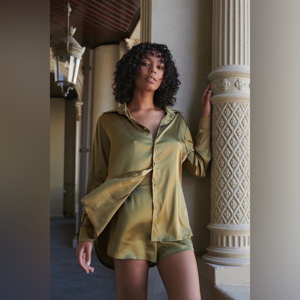 Kat The Label | Satin Pajama Shirt Olive | M